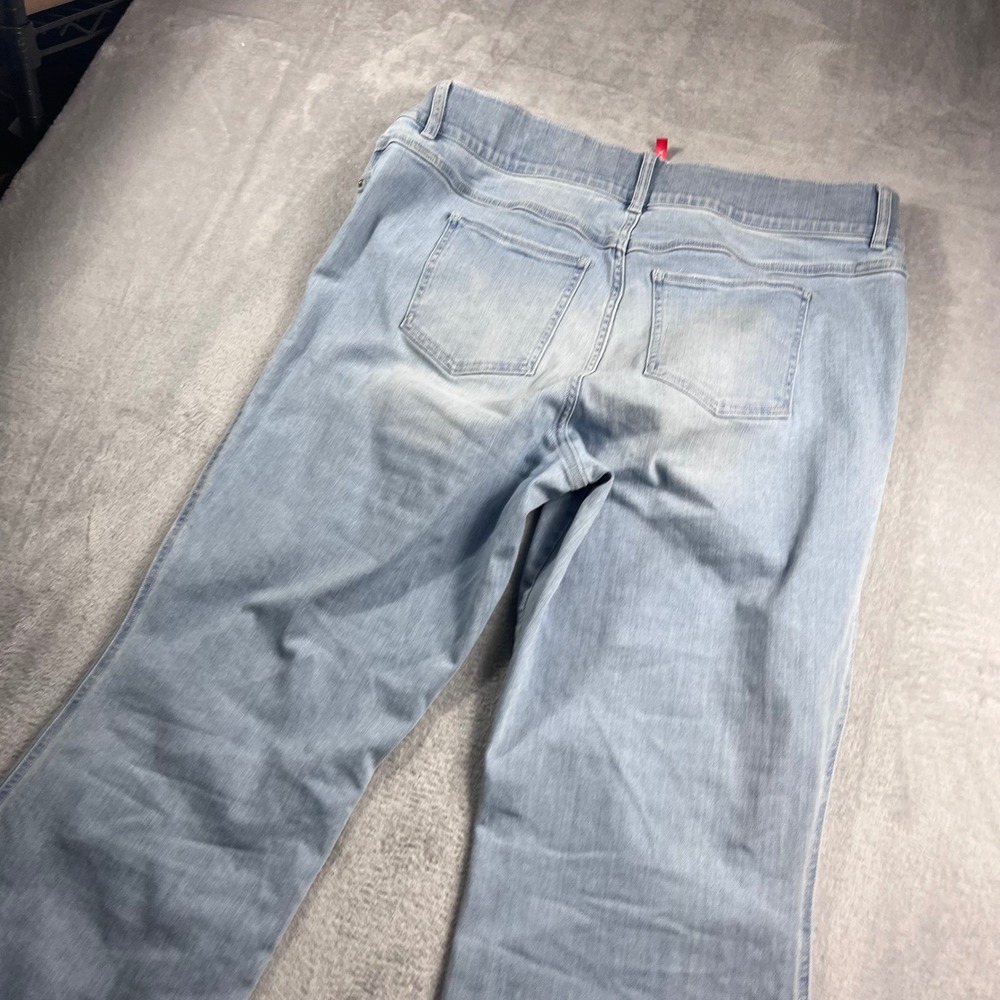 Spanx Flare Jeans Light Wash Pull On High Rise Denim 20348R Womens Size 2XL Tall - Picture 11 of 12